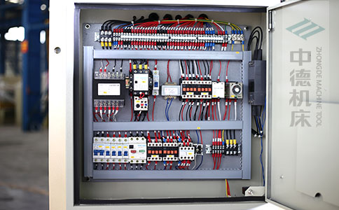 ZDS-832采用正品電氣元件，穩(wěn)定耐用壽命長.jpg